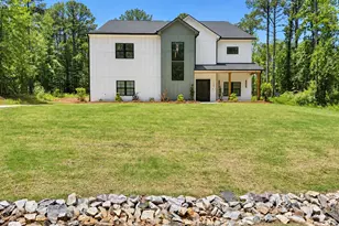 140 Wesley Pl, Fayetteville, GA 30214 - Photo 1