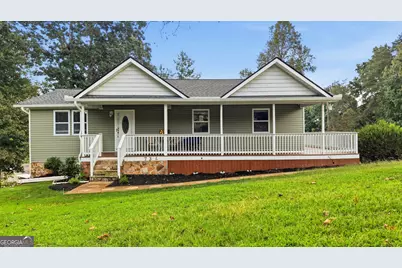734 Crestridge Drive, Rossville, GA 30741 - Photo 1