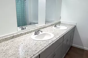 292 Cypress Cir, Carrollton, GA 30116 - Photo 10