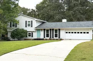 292 Cypress Cir, Carrollton, GA 30116 - Photo 1
