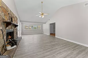 203 Bassett St, Centerville, GA 31028 - Photo 6
