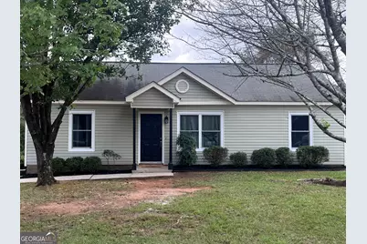 31 Oak Street, Newnan, GA 30263 - Photo 1