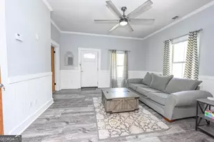 53 E Jones St, Newnan, GA 30263 - Photo 8