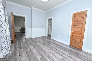 53 E Jones St, Newnan, GA 30263 - Photo 18