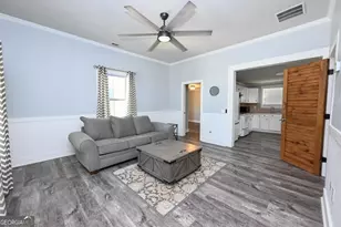 53 E Jones St, Newnan, GA 30263 - Photo 4