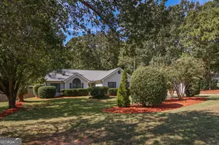 70 Peeks Crossing Way, Senoia, GA 30276 - Photo 1