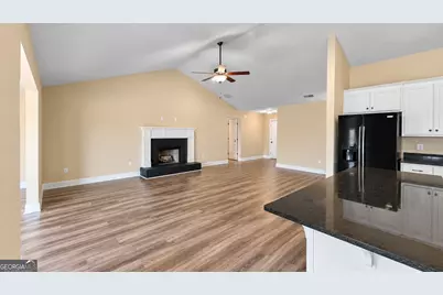 131 Lake Meadows Drive, Winder, GA 30680 - Photo 10