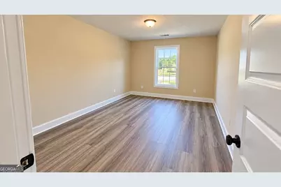 131 Lake Meadows Drive, Winder, GA 30680 - Photo 6