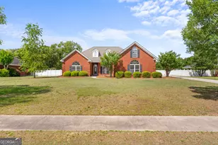 304 Flatbush Dr, Guyton, GA 31312 - Photo 2
