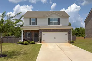 200 Oliver Dr, Locust Grove, GA 30248 - Photo 1