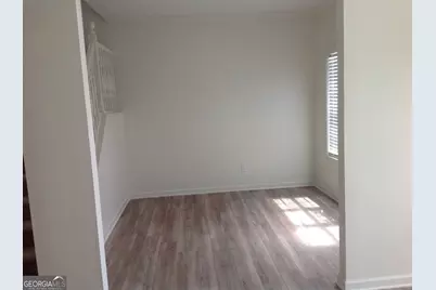 732 Sterling Court, Riverdale, GA 30274 - Photo 4