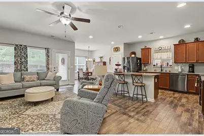 137 Thomaston Street, Newnan, GA 30263 - Photo 14