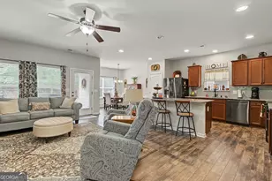 137 Thomaston St, Newnan, GA 30263 - Photo 14