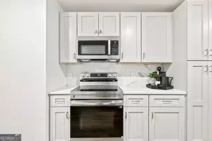 1504 Cathy St, Savannah, GA 31415 - Photo 4