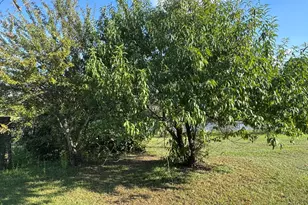 240 Westfield Dr, Dublin, GA 31021 - Photo 8