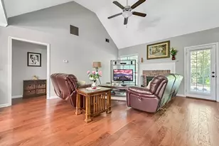 38 Pine Crescent, Newnan, GA 30265 - Photo 2