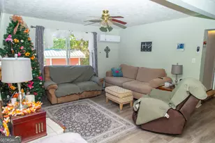 750 Crawford Rd, Barnesville, GA 30204 - Photo 16
