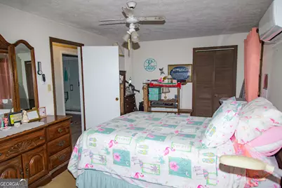 750 Crawford Road, Barnesville, GA 30204 - Photo 32