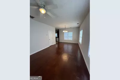 390 Hawthorne Extension, Athens, GA 30606 - Photo 2