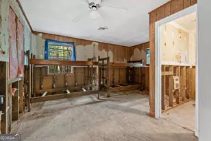 628 Riverside Dr, Claxton, GA 30417 - Photo 12