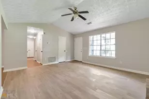 800 Durham Crossing, Stone Mountain, GA 30083 - Photo 4