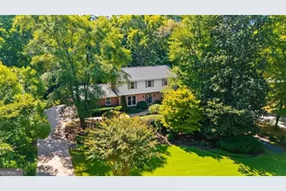 305 Wickerberry Lane, Roswell, GA 30075 - Photo 10