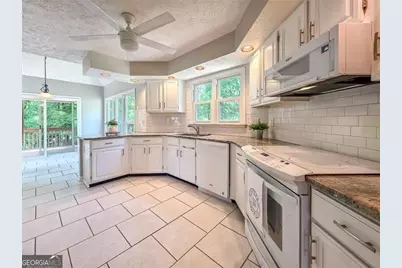 1223 Kaylyn Court, Kennesaw, GA 30152 - Photo 18