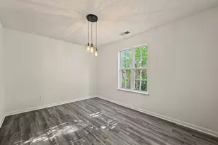 4887 Lake Park Ln, Acworth, GA 30101 - Photo 8