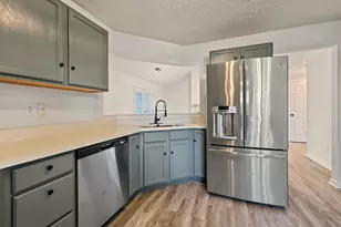 4887 Lake Park Ln, Acworth, GA 30101 - Photo 14