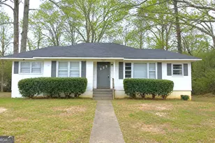 209 Pennsylvania Ave, Carrollton, GA 30117 - Photo 1
