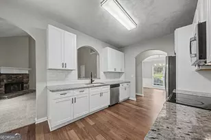 554 Jefferson Walk Cir, Jefferson, GA 30549 - Photo 12