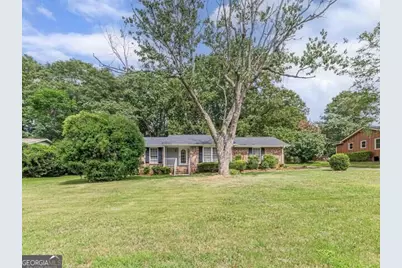 2521 Country Club Drive, Conyers, GA 30013 - Photo 2