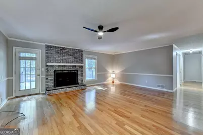 673 Steeple Chase Drive, Lawrenceville, GA 30044 - Photo 8