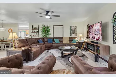 87 Theodore Street, Clayton, GA 30525 - Photo 6