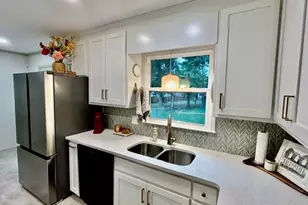 1107 Skyline Dr, Griffin, GA 30224 - Photo 4