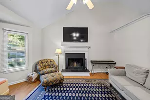 105 Paces Landing Pl, Newnan, GA 30263 - Photo 10