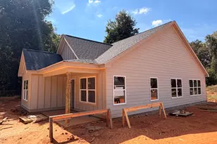 1806 W Main St, Bowersville, GA 30516 - Photo 6