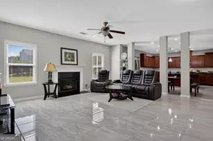 522 Bryant Lake Blvd, Lagrange, GA 30241 - Photo 6