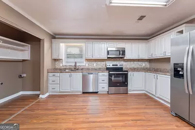 2562 Harwich Circle, Columbus, GA 31907 - Photo 4