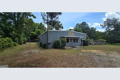 307 Saxon Street, Dublin, GA 31021 - Photo 2