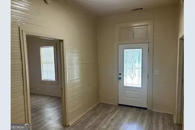 245 Atlanta Street, Barnesville, GA 30204 - Photo 4