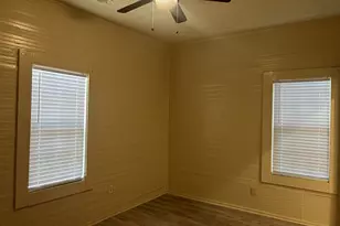 245 Atlanta St, Barnesville, GA 30204 - Photo 14