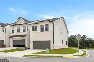 1948 Westwind St, Lawrenceville, GA 30043 - Photo 2