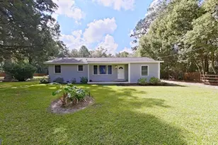 346 Twin Acres Dr, Thomasville, GA 31757 - Photo 2