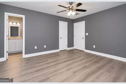 110 Bradley Circle, Barnesville, GA 30204 - Photo 8