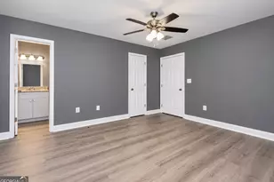 110 Bradley Cir, Barnesville, GA 30204 - Photo 8