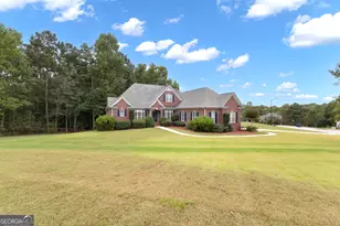 5655 Toccoa Dr, Douglasville, GA 30135 - Photo 2
