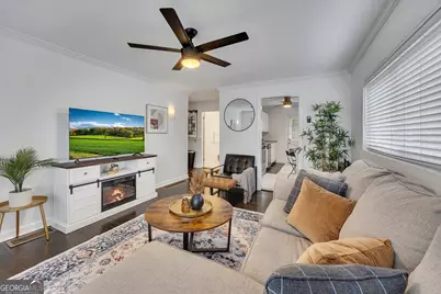 1040 Herndon Street NW #UNIT B, Atlanta, GA 30318 - Photo 4