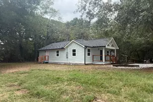 154 Cotton St, Commerce, GA 30529 - Photo 2