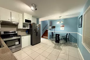 5941 Pinecreek Rd, Forest Park, GA 30297 - Photo 10